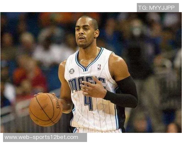 掘金训练营第四日新援加入全队专注备战展现持续进步精神 掘金训练营第四日新援加入全队专注备战展现持续进步精神