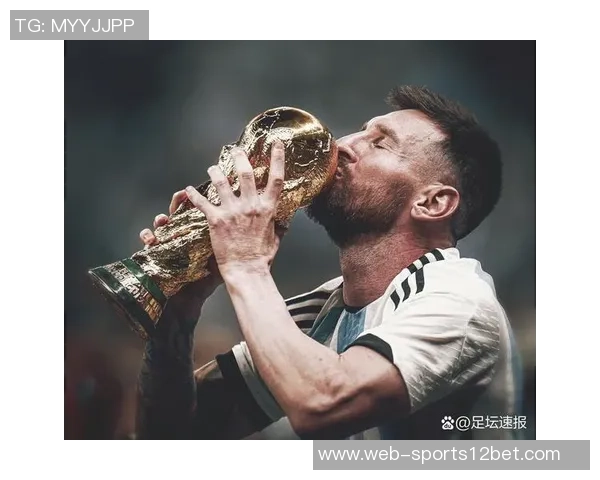 特朗普赠送镀金钥匙给C罗使其成为首位获此荣誉的运动员 特朗普赠送镀金钥匙给C罗使其成为首位获此荣誉的运动员