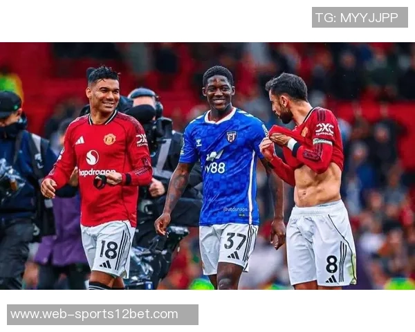 曼联重视财务利益B费或施压求新约或寻求转会机会